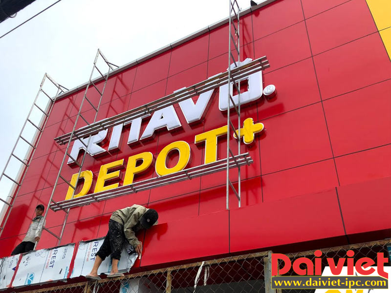 Thi Công Bảng Hiệu Mặt Dựng Alu